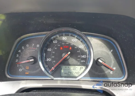 2013 Toyota Rav4 Limited from USA, damaged, VIN 2T3YFREV7DW011461